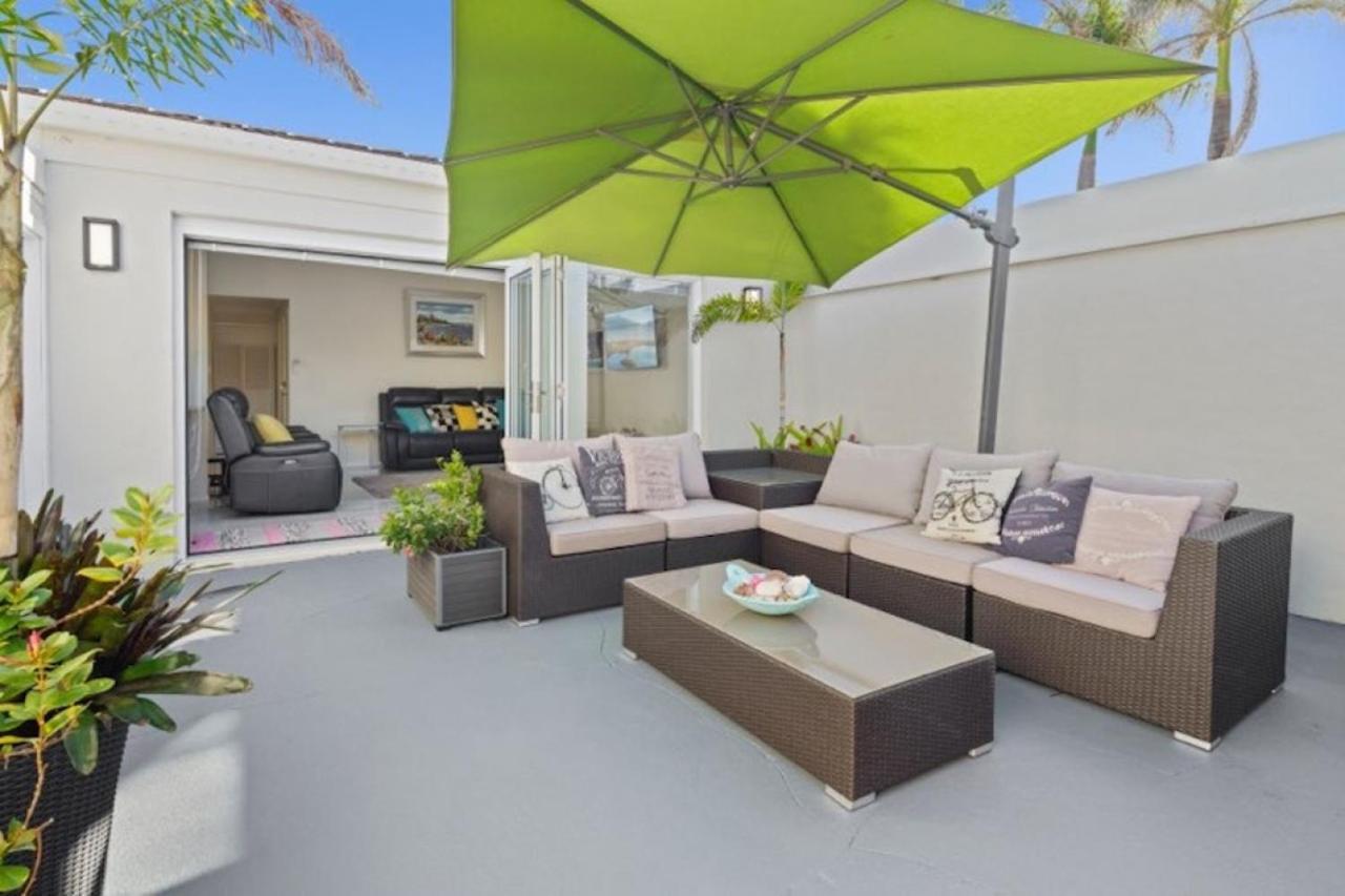 Coastal Retreat, Private, Wine, Netflix Buddina